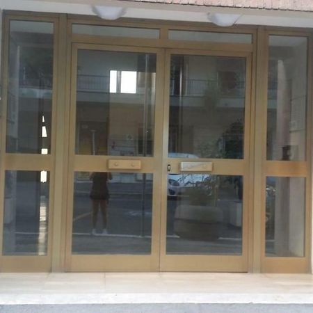 Appartamento ideale per famiglie Roma Esterno foto